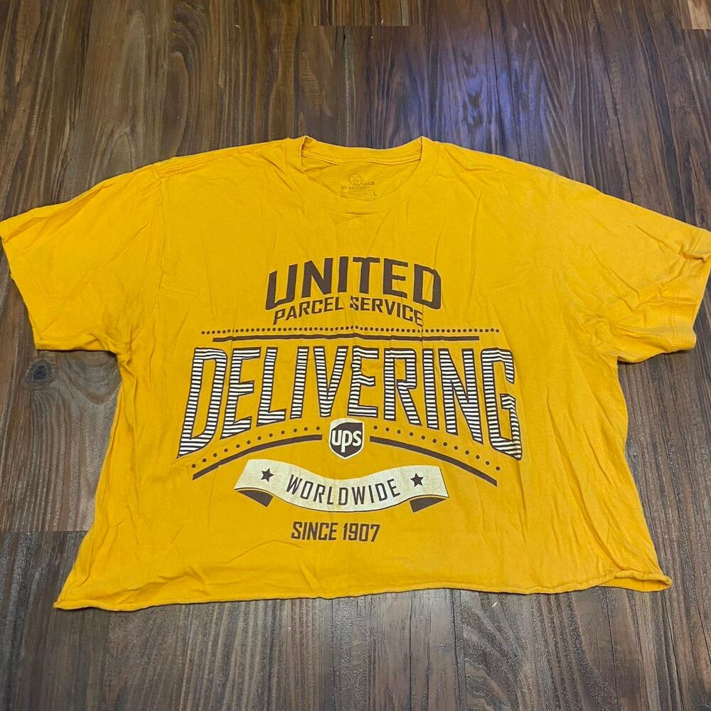 Cropped UPS Graphic Tee